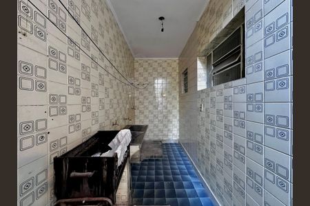 Casa à venda com 463m², 4 quartos e 6 vagas Casa à venda com 463m², 4 quartos e 6 vagasÁrea de Serviço