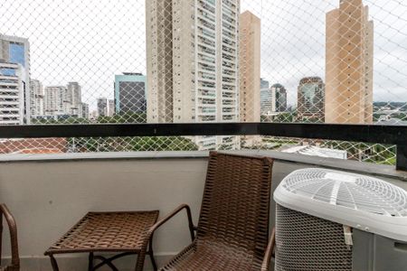 Apartamento à venda com 81m², 3 quartos e 1 vaga Apartamento à venda com 81m², 3 quartos e 1 vagaVaranda da Sala