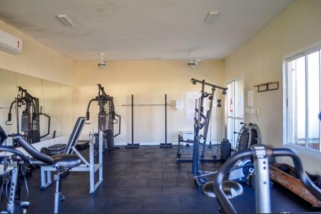 Casa de condomínio à venda com 49m², 2 quartos e 1 vaga Casa de condomínio à venda com 49m², 2 quartos e 1 vagaÁrea Comum