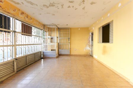 Casa à venda com 175m², 3 quartos e 3 vagas Casa à venda com 175m², 3 quartos e 3 vagasGaragem