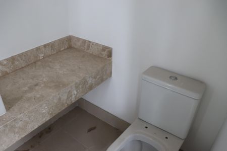 Apartamento à venda com 338m², 4 quartos e 4 vagas Apartamento à venda com 338m², 4 quartos e 4 vagasLavabo