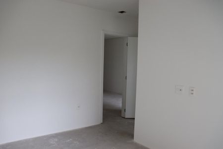 Apartamento à venda com 338m², 4 quartos e 4 vagas Apartamento à venda com 338m², 4 quartos e 4 vagasSuíte 3