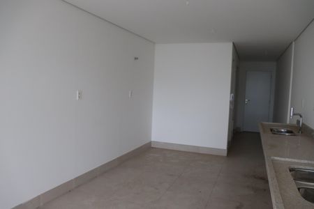 Apartamento à venda com 338m², 4 quartos e 4 vagas Apartamento à venda com 338m², 4 quartos e 4 vagasCozinha