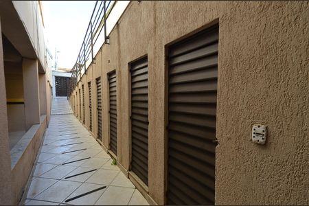 Apartamento à venda com 67m², 2 quartos e 1 vaga Apartamento à venda com 67m², 2 quartos e 1 vagaEntrada