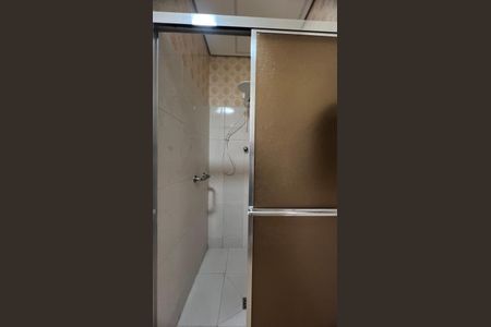 Casa à venda com 110m², 2 quartos e 2 vagas Casa à venda com 110m², 2 quartos e 2 vagasBanheiro