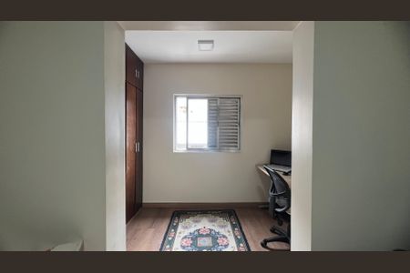 Casa à venda com 110m², 2 quartos e 2 vagas Casa à venda com 110m², 2 quartos e 2 vagasEscritório