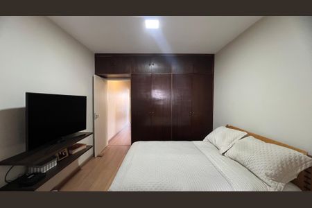 Casa à venda com 110m², 2 quartos e 2 vagas Casa à venda com 110m², 2 quartos e 2 vagasQuarto 2