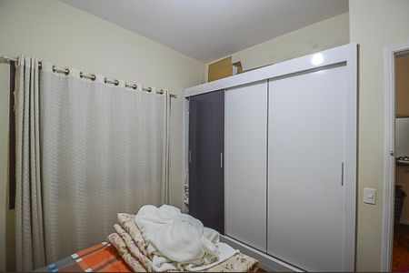Casa à venda com 98m², 2 quartos e 2 vagas Casa à venda com 98m², 2 quartos e 2 vagasQuarto 2