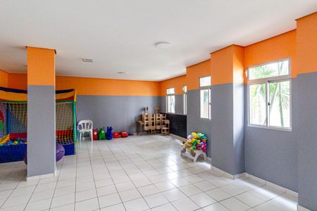 Apartamento à venda com 33m², 1 quarto e sem vagaÁrea comum - Salão de festas