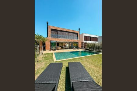 Casa à venda com 520m², 5 quartos e 3 vagas Casa à venda com 520m², 5 quartos e 3 vagasFoto 13