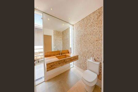 Casa à venda com 520m², 5 quartos e 3 vagas Casa à venda com 520m², 5 quartos e 3 vagasFoto 07