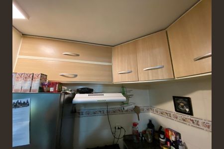 Apartamento à venda com 56m², 3 quartos e 1 vagaCozinha e Área de Serviço
