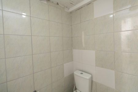 Casa à venda com 250m², 3 quartos e 4 vagas Casa à venda com 250m², 3 quartos e 4 vagasBanheiro de Serviço