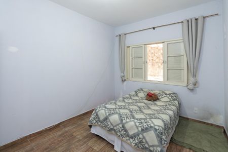 Casa à venda com 250m², 3 quartos e 4 vagas Casa à venda com 250m², 3 quartos e 4 vagasQuarto 3