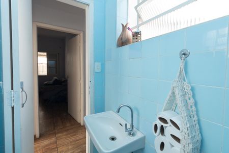 Casa à venda com 250m², 3 quartos e 4 vagas Casa à venda com 250m², 3 quartos e 4 vagasLavabo da Sala