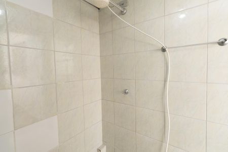 Casa à venda com 250m², 3 quartos e 4 vagas Casa à venda com 250m², 3 quartos e 4 vagasBanheiro de Serviço