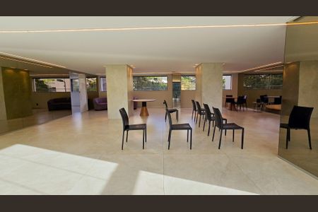 Apartamento à venda com 186m², 4 quartos e 4 vagas Apartamento à venda com 186m², 4 quartos e 4 vagasÁrea comum - Salão de festas