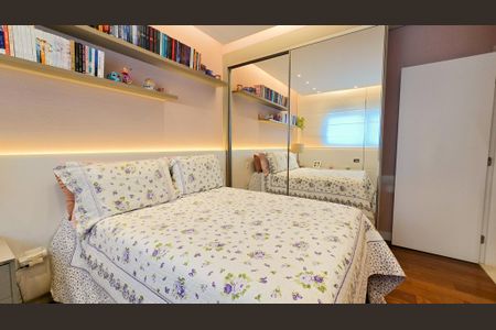 Apartamento à venda com 186m², 4 quartos e 4 vagas Apartamento à venda com 186m², 4 quartos e 4 vagas Suite 3