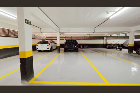 Apartamento à venda com 186m², 4 quartos e 4 vagas Apartamento à venda com 186m², 4 quartos e 4 vagasGaragerm