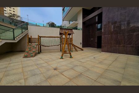 Apartamento à venda com 186m², 4 quartos e 4 vagas Apartamento à venda com 186m², 4 quartos e 4 vagasPlayground