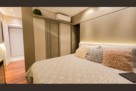 Apartamento à venda com 186m², 4 quartos e 4 vagas Apartamento à venda com 186m², 4 quartos e 4 vagasSuite Master