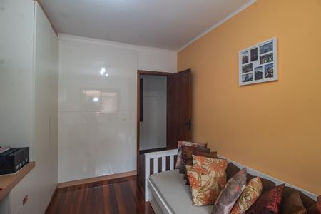 Casa à venda com 206m², 3 quartos e 3 vagas Casa à venda com 206m², 3 quartos e 3 vagasQuarto 2