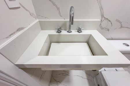 Apartamento à venda com 73m², 2 quartos e 1 vagaBanheiro da Suíte 2