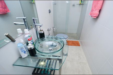 Casa à venda com 550m², 3 quartos e 3 vagasBanheiro da Suíte 1