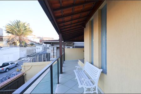 Casa à venda com 550m², 3 quartos e 3 vagasVaranda