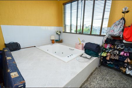 Casa à venda com 550m², 3 quartos e 3 vagasSuíte 1