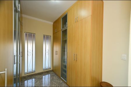 Casa à venda com 550m², 3 quartos e 3 vagasCloset da suíte 1
