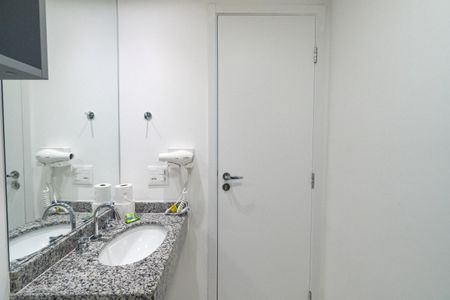 Studio à venda com 23m², 1 quarto e sem vaga Studio à venda com 23m², 1 quarto e sem vagaBanheiro