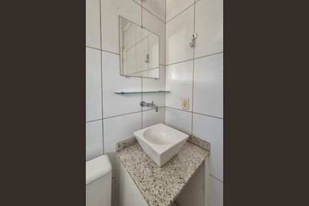 Casa de condomínio à venda com 111m², 3 quartos e 2 vagas Casa de condomínio à venda com 111m², 3 quartos e 2 vagasBanheiro Social