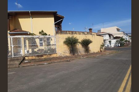 Casa à venda com 400m², 4 quartos e 4 vagas Casa à venda com 400m², 4 quartos e 4 vagasFoto 22