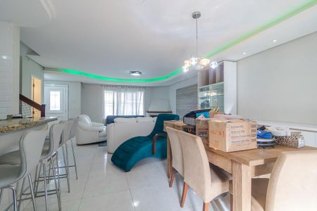 Casa à venda com 140m², 3 quartos e 2 vagasSala de Jantar