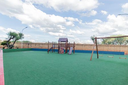 Apartamento à venda com 55m², 2 quartos e 1 vaga Apartamento à venda com 55m², 2 quartos e 1 vagaÁrea comum - Playground