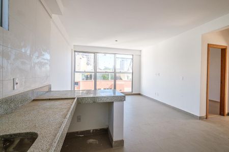 Apartamento à venda com 62m², 2 quartos e 2 vagasSala/Cozinha