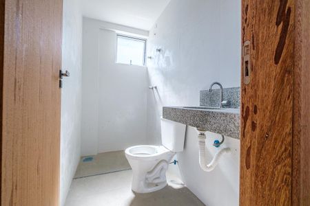 Apartamento à venda com 62m², 2 quartos e 2 vagasBanheiro da Suíte 2