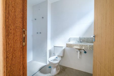 Apartamento à venda com 62m², 2 quartos e 2 vagasBanheiro da Suíte 1