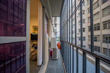 Apartamento à venda com 60m², 2 quartos e 1 vaga Apartamento à venda com 60m², 2 quartos e 1 vaga Varanda