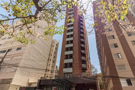 Apartamento à venda com 50m², 2 quartos e 1 vaga Apartamento à venda com 50m², 2 quartos e 1 vagaFachada