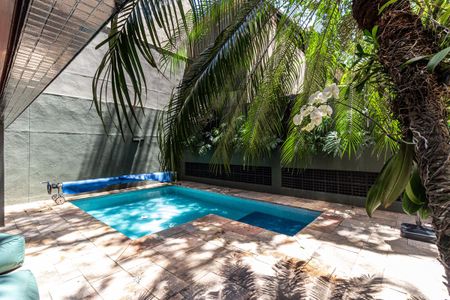 Apartamento à venda com 50m², 2 quartos e 1 vaga Apartamento à venda com 50m², 2 quartos e 1 vagaPiscina