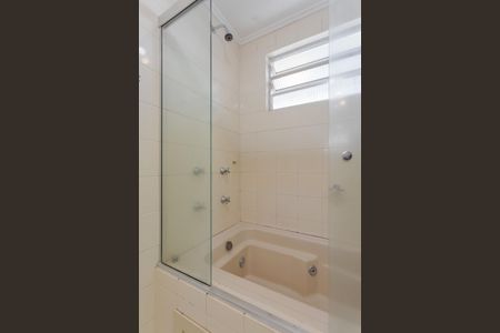 Apartamento à venda com 108m², 3 quartos e 2 vagasBanheiro/Suite 