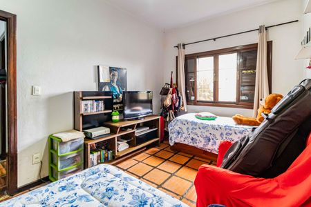 Casa à venda com 1200m², 4 quartos e 5 vagas Casa à venda com 1200m², 4 quartos e 5 vagasQuarto 02