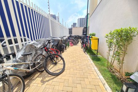 Apartamento à venda com 38m², 2 quartos e sem vagaÁrea comum