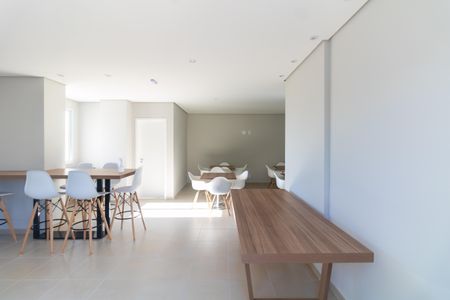 Apartamento à venda com 43m², 2 quartos e 1 vagaÁrea comum