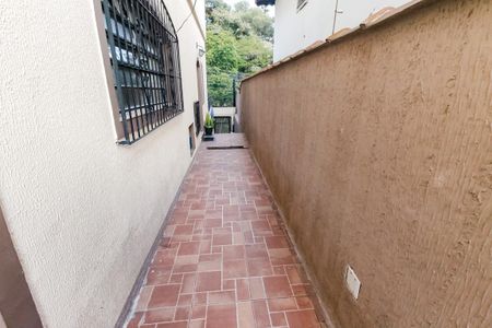 Casa à venda com 179m², 3 quartos e 2 vagasQuintal