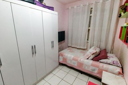 Casa à venda com 179m², 3 quartos e 2 vagasQuarto 2