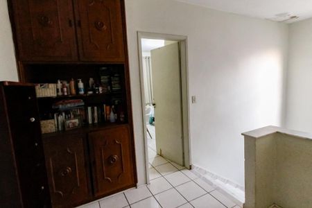 Casa à venda com 179m², 3 quartos e 2 vagasArmário corredor