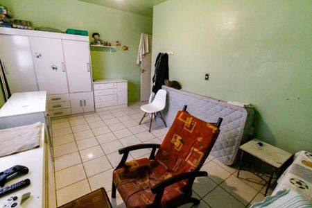 Casa à venda com 179m², 3 quartos e 2 vagasQuarto 1